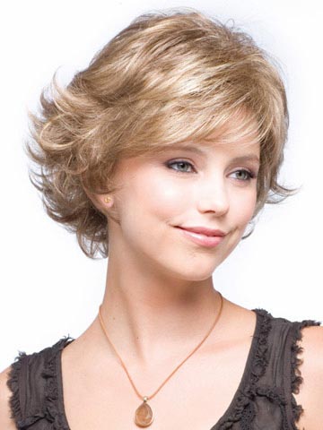 Sierra Synthetic chic Short Wig