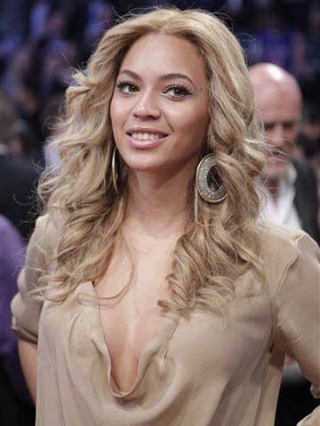 Beyonce luscious wavy hair wig - Click Image to Close