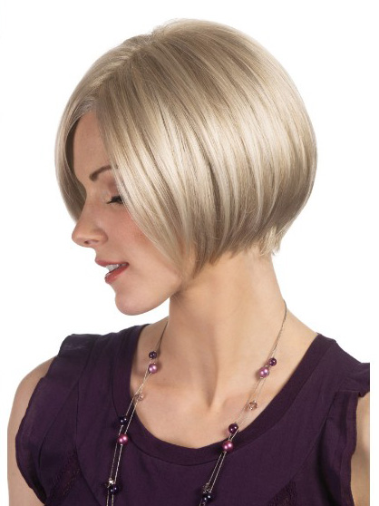 Front Lace Line Chin Length Graduated Layered Bob wig