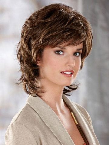 Collar Length Synthetic Wig With Flicked Out Ends