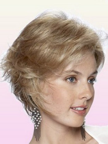 Short Wavy With Modern Style Lace Front Wig