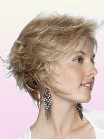 Short Wavy With Modern Style Lace Front Wig