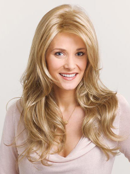 Soft Wavy Synthetic Long Wig - Click Image to Close