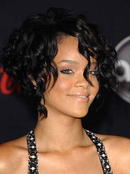 Rihanna's Short Hair Capless Wig - Click Image to Close