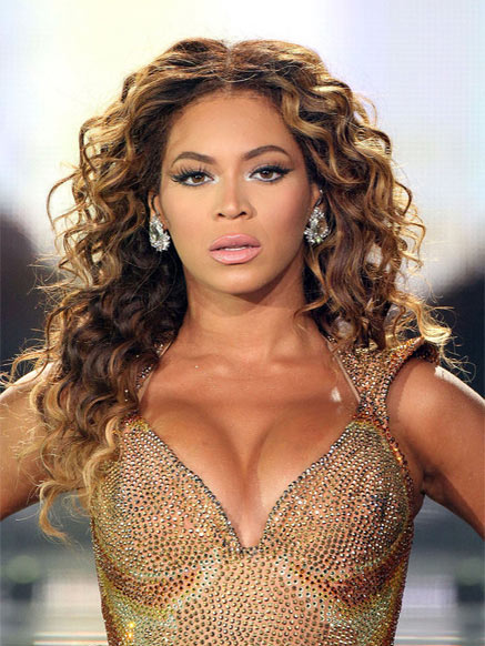 Beyonce Long Cute Wavy Remy Human Hair Wig - Click Image to Close