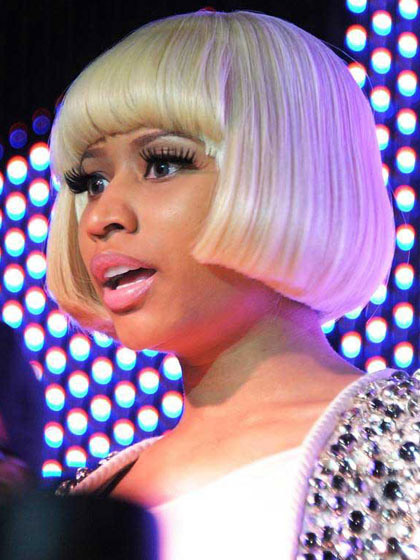 Nicki Minaj Short Synthetic Wig - Click Image to Close