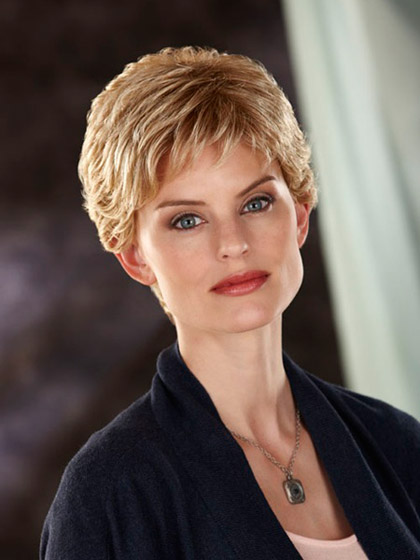 Classic Slightly Waves Short Synthetic Wig