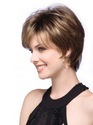 Brunette Flattering Synthetic Short Wig