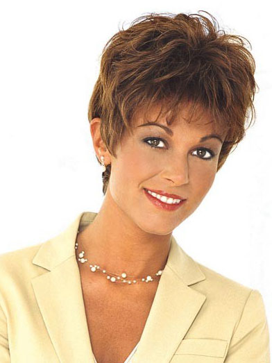 Short Wavy Full Lace Human Hair Wig - Click Image to Close