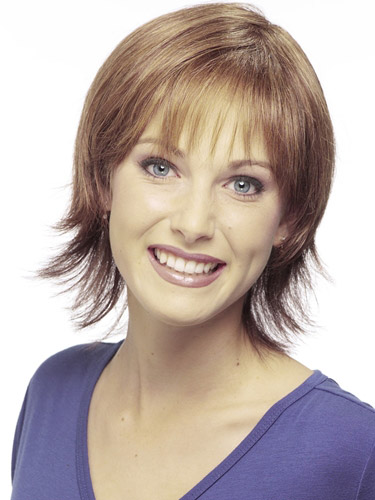 Short Straight Grey Wig - Click Image to Close